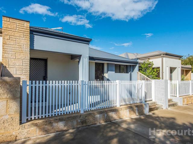 13 Tamarind Lane, HALLS HEAD, WA 6210