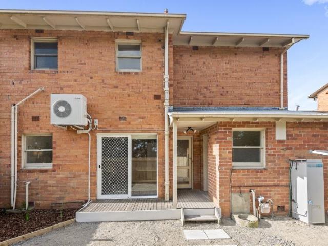 13 The Walk, East Geelong