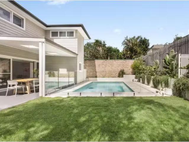 13 Wattle Road, North Manly House for rent Listed by Luke Bai.