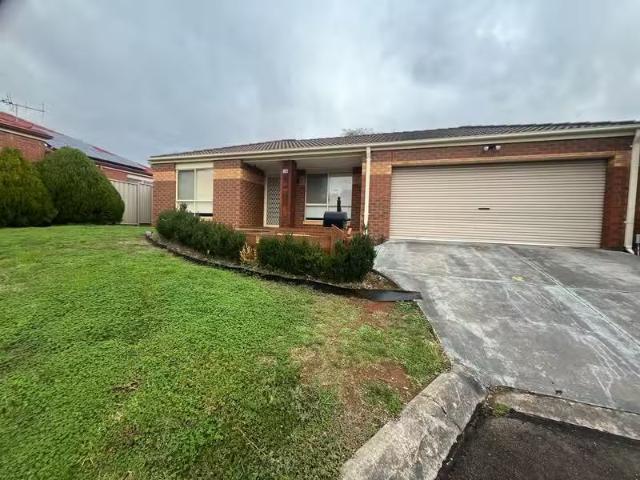 13 Waterside Close, HOPPERS CROSSING, VIC 3029 House for Rent