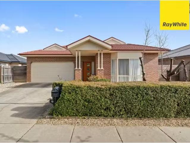 13 Waterworth Street, DUNLOP House for rent Listed by Janaya.