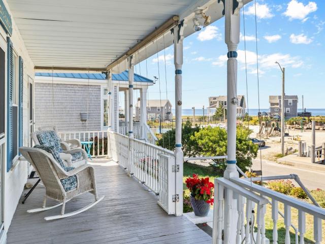 13 West Ave