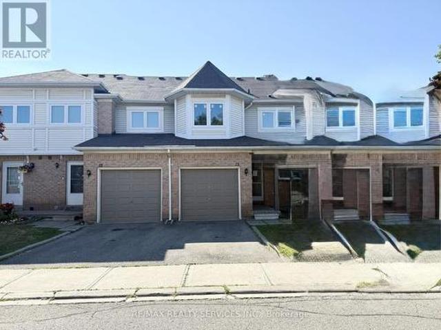 13 Wickstead Court, Brampton, ON, L6R 1N8 townhouse for sale | Listing ID W13628 | Royal LePage
