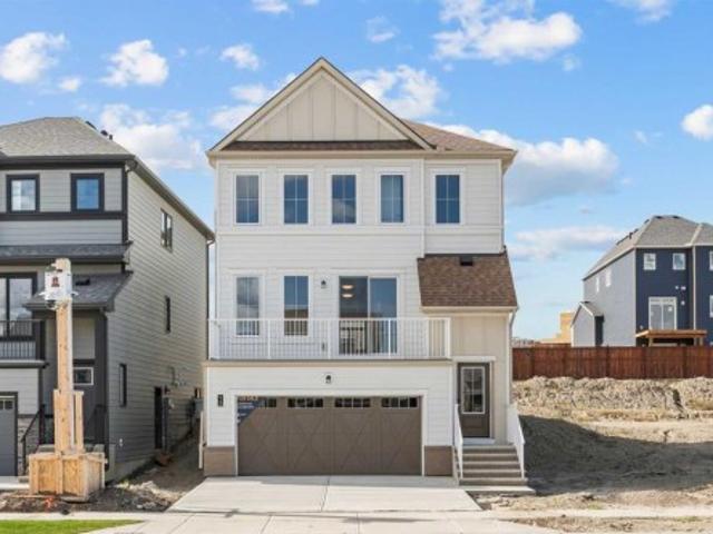 13 Wild Rose Bay Sw, Airdrie, AB, T4B 5X8 house for sale | Listing ID A2348 | Royal LePage