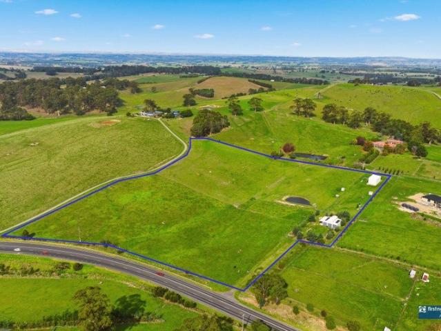 13 Acres of Rural Bliss The Ultimate Hobby Farm Opportunity!