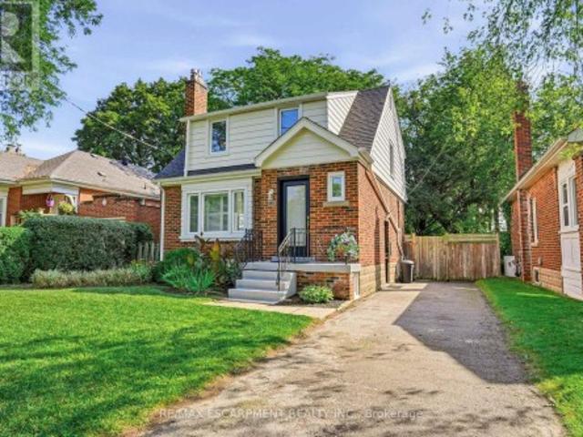 13 Allan Avenue, Hamilton, ON, L9H 4N7 house for sale | Listing ID X13768 | Royal LePage