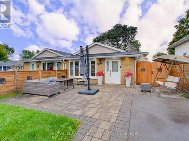 13 Alphonsus Court, New Tecumseth, ON, L0G 1W0 house for sale | Listing ID N13829 | Royal LePage