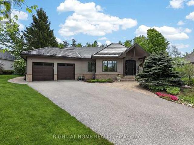 13 Alpine Way, Oro Medonte, ON, L0L 2L0 house for sale | Listing ID S12948 | Royal LePage