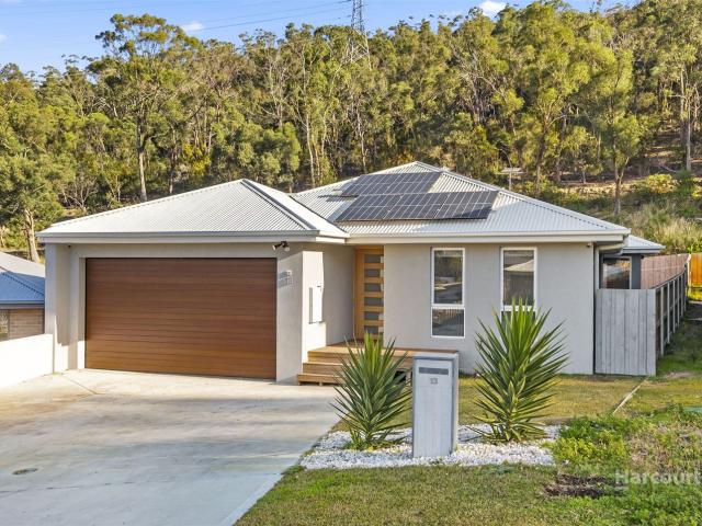 13 Annabella Court, GEILSTON BAY, TAS 7015