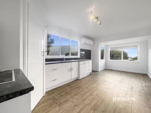 13 Ashwater Crescent, PENGUIN, TAS 7316 House for Rent