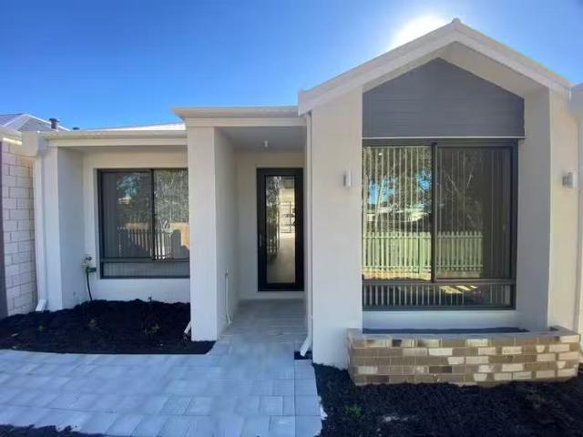 13 Aurora Lane, HENLEY BROOK, WA 6055 House for Rent