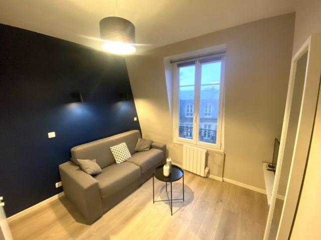 13 Av. de Clichy, 75017 Paris 17