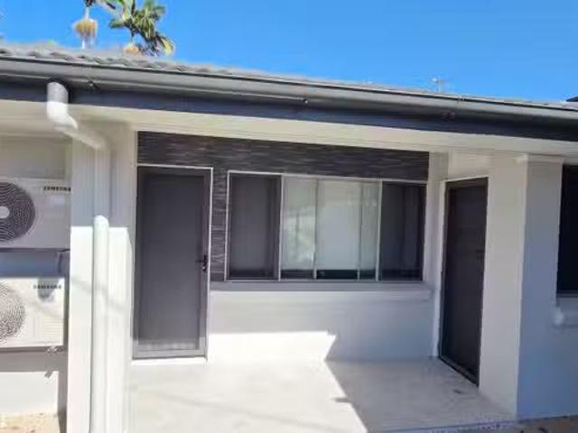 13 Barbaralla Drive, SPRINGWOOD, QLD 4127 House for Rent