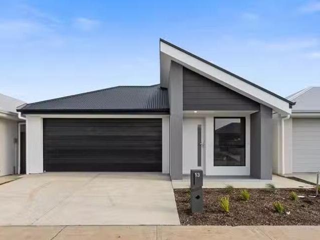 13 Barritt Road, Munno Para Downs, SA 5115