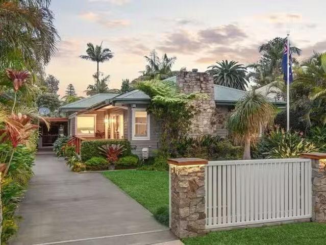 13 Bassett Street, Mona Vale, NSW 2103