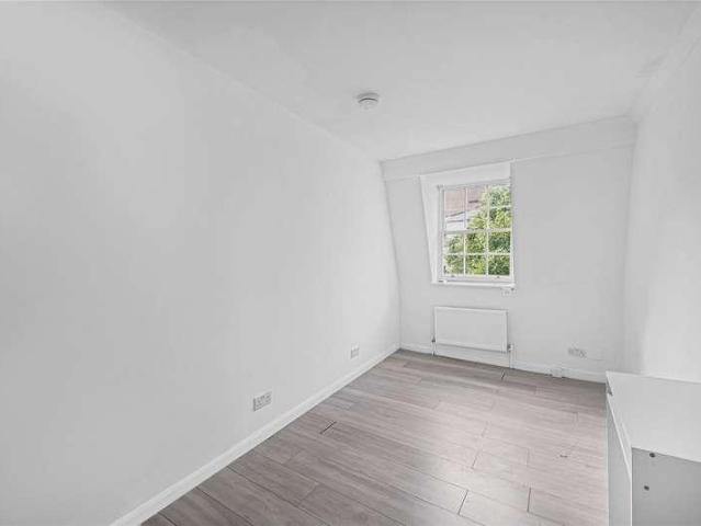 13 bed flat for sale