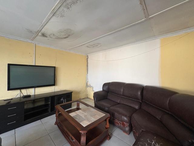13 Bedroom Apartment / Flat For Sale in Zwide