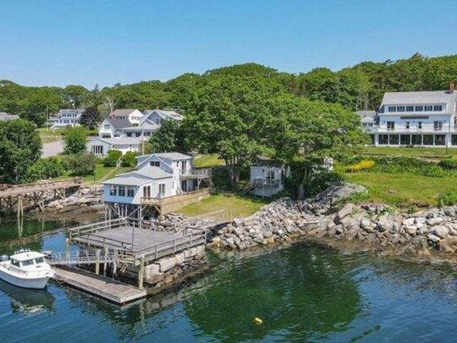 13 bedroom, Bristol ME 04554 105679650