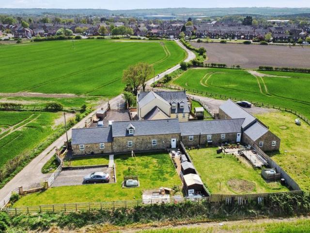 13 bedroom farm house for sale