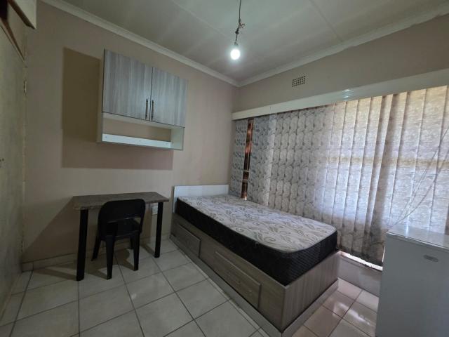 13 Bedroom House For Sale in Vanderbijlpark SE 7