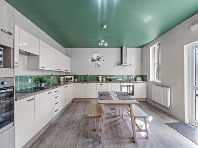 13 bedroom house for sale