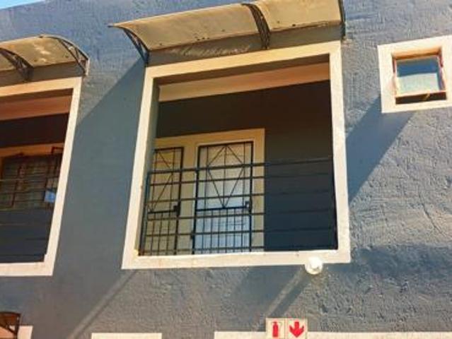 13 Bedroom House in Cosmo City