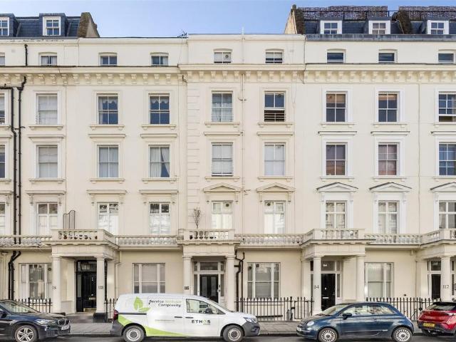 13 bedroom terraced house for sale