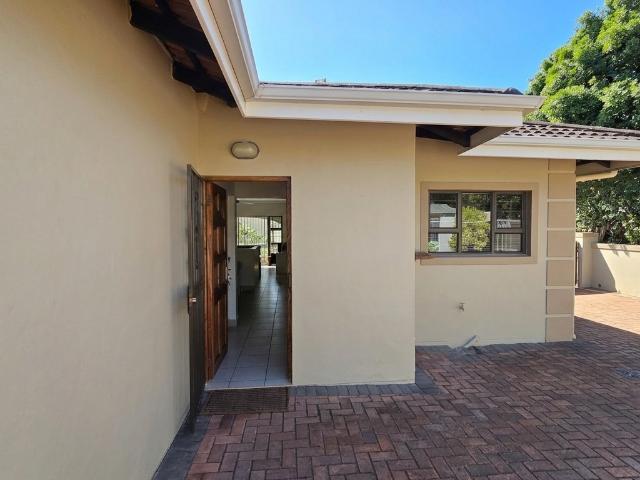 13 Bedroom Townhouse For Sale in Scottburgh Central
