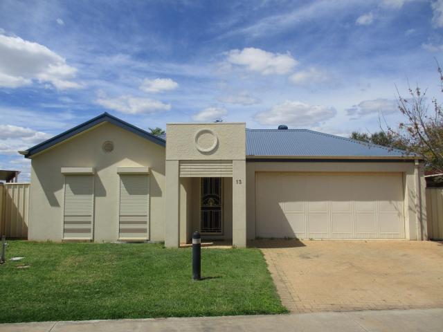 13 Belle Gardens Drive, Mildura