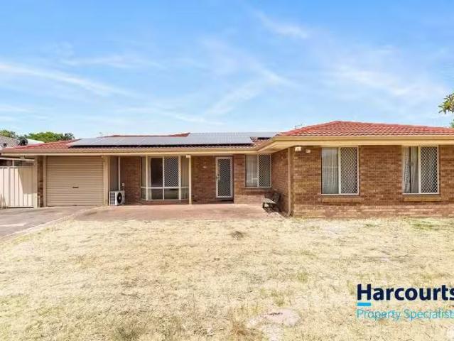 13 Bishop Close, SEVILLE GROVE, WA 6112 House for Rent