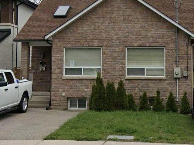 13 Broadview Avenue, Mississauga, ON, L5H 2S8 house for sale | Listing ID W13674 | Royal LePage