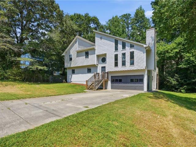13 Bramblewood Place SW