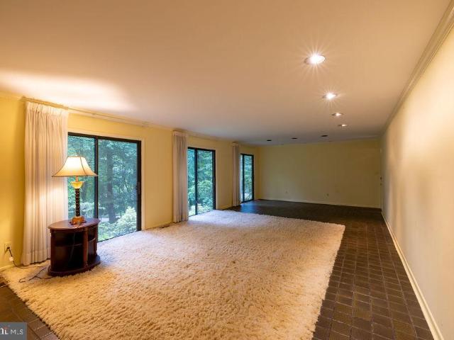 13 Bridlewood Court