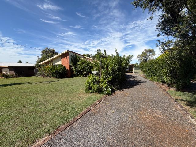 13 Buckingham Street, Kingaroy, QLD, 4610
