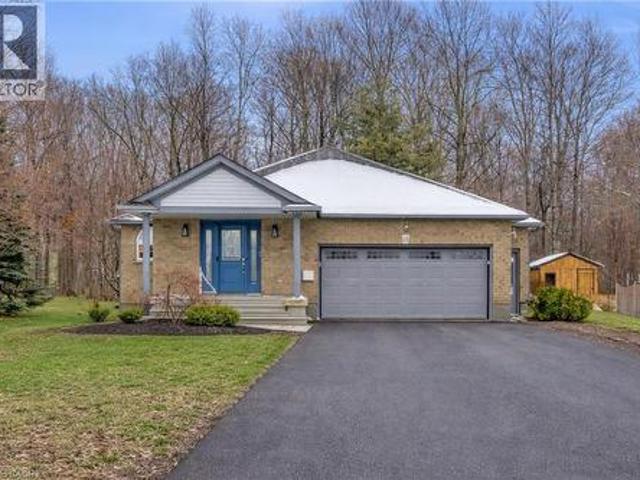 13 Burlwood Drive, Elmira, ON, N3B 3L2 house for sale | Listing ID 40831 | Royal LePage