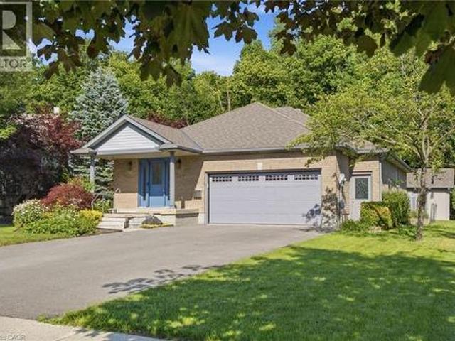13 Burlwood Drive, Elmira, ON, N3B 3L2 house for sale | Listing ID 40849 | Royal LePage