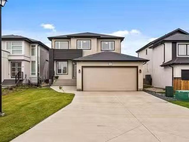 13 Cartmill Bay, West St Paul, MB, R2V 5G6 Luxury House for.