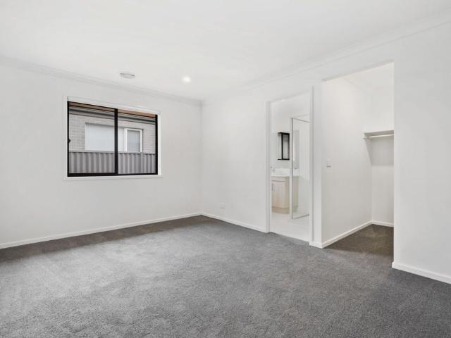 13 Carlow Drive, Alfredton