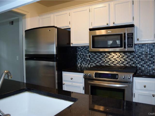 13 Carrollwood Drive