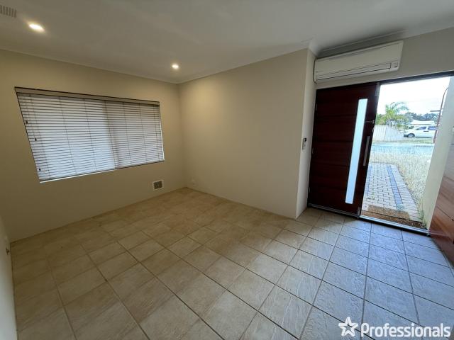 13 Caspian TerraceCanning Vale WA 6155, Australia