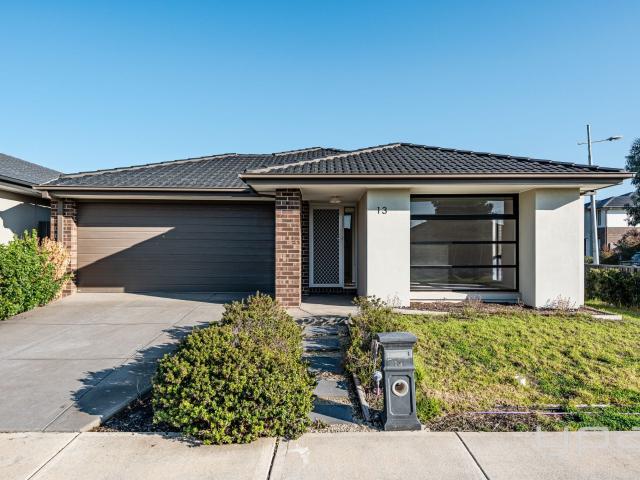 13 Chancellor Avenue, Werribee