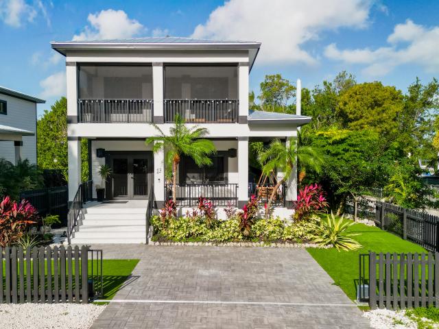 13 Coral Way, Key Largo, FL 33037 | MLS #617843