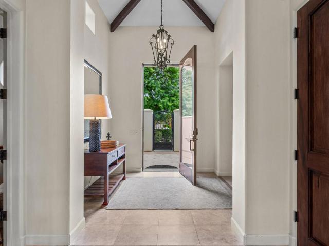 13 Clancy Lane S