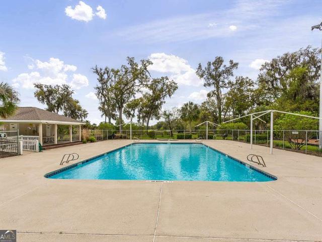 13 Crows Nest Cove