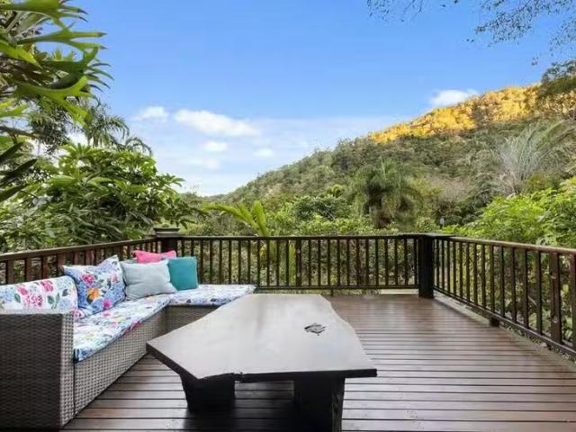 13 Cycas Close, Kamerunga, QLD 4870