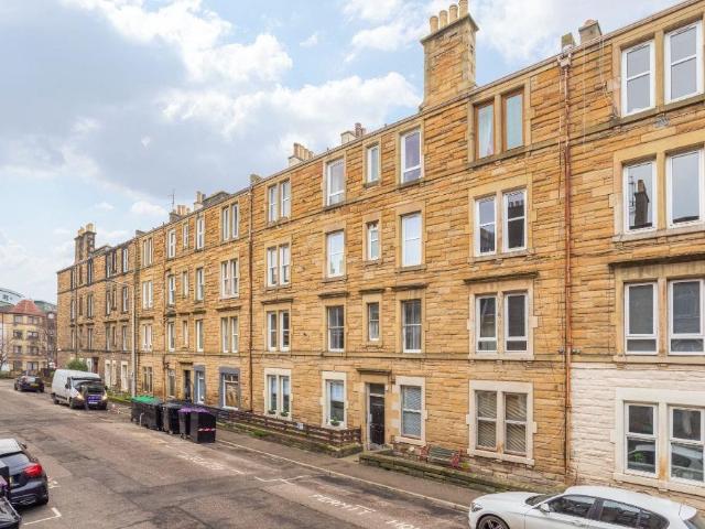 13 Dalgety Avenue, City of Edinburgh, EH7 5UG, United Kingdom | 2 bed apartment for rent #140226494 | Rentberry