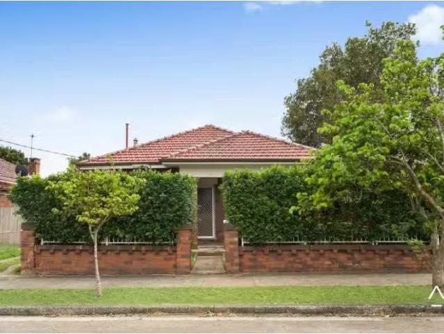 13 David, Mascot House for rent Listed by Sajat Kabir of The.