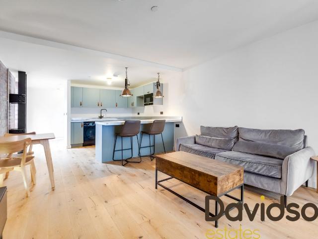 13 Derwent House, Livery Street, Jewellery Quarter, Birmingham B3, 2 bed flat to rent, £1,800 pcm | PrimeLocation