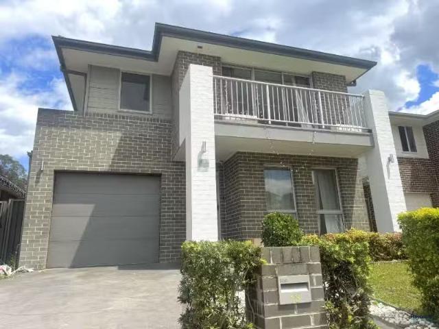 13 Donovan Circuit, ROPES CROSSING House for rent Listed by H.