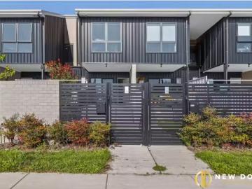 13 Dragon Street, THROSBY Townhouse for rent Listed by Amber.